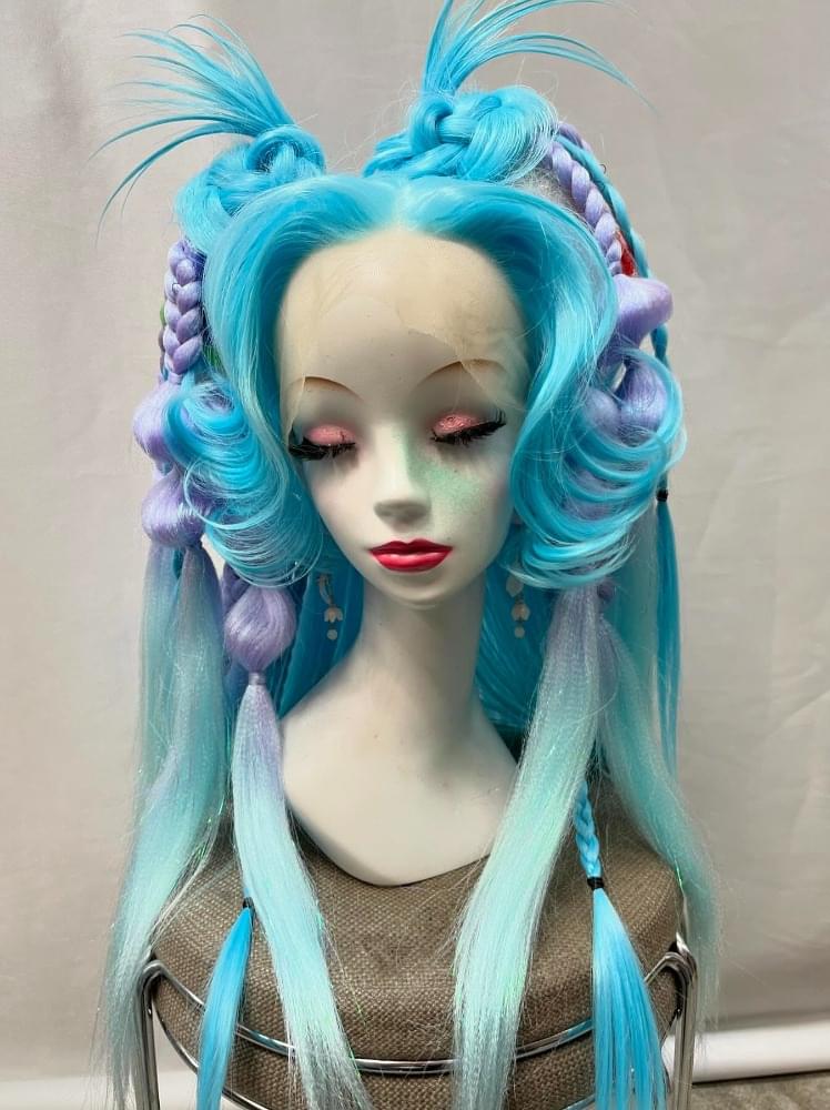 コスプレウィッグ